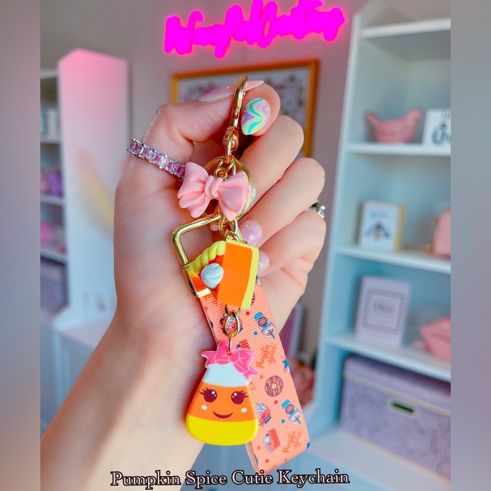 Pumpkin Spice Cutie Halloween Keychain